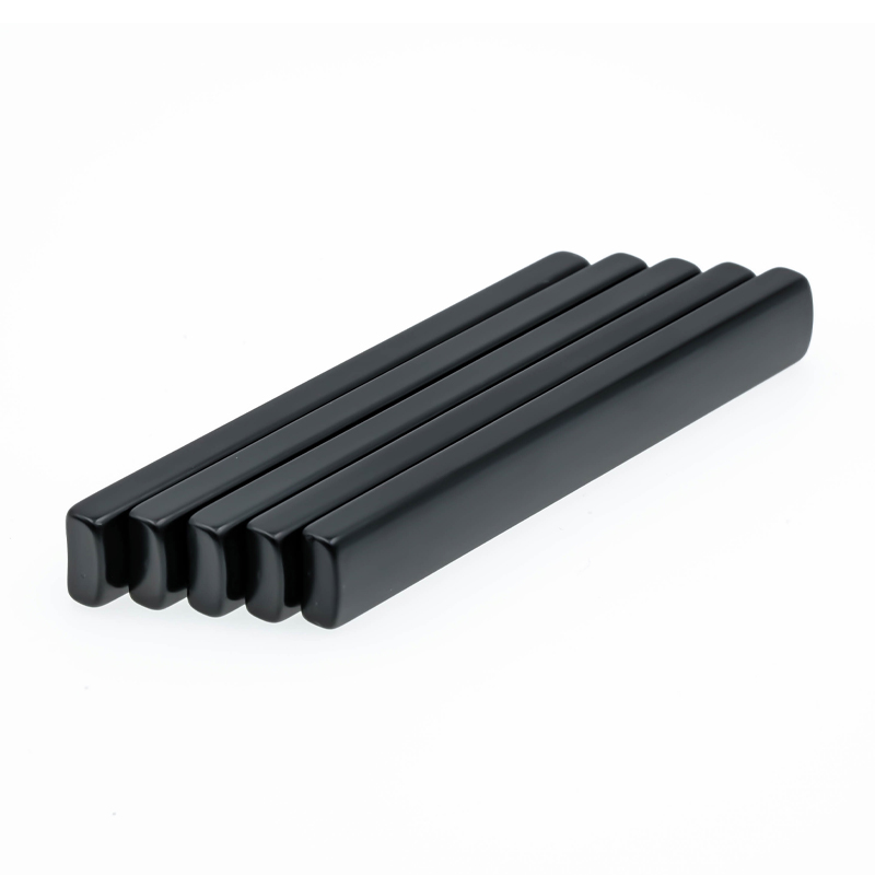 Blokový permanentný magnet 6