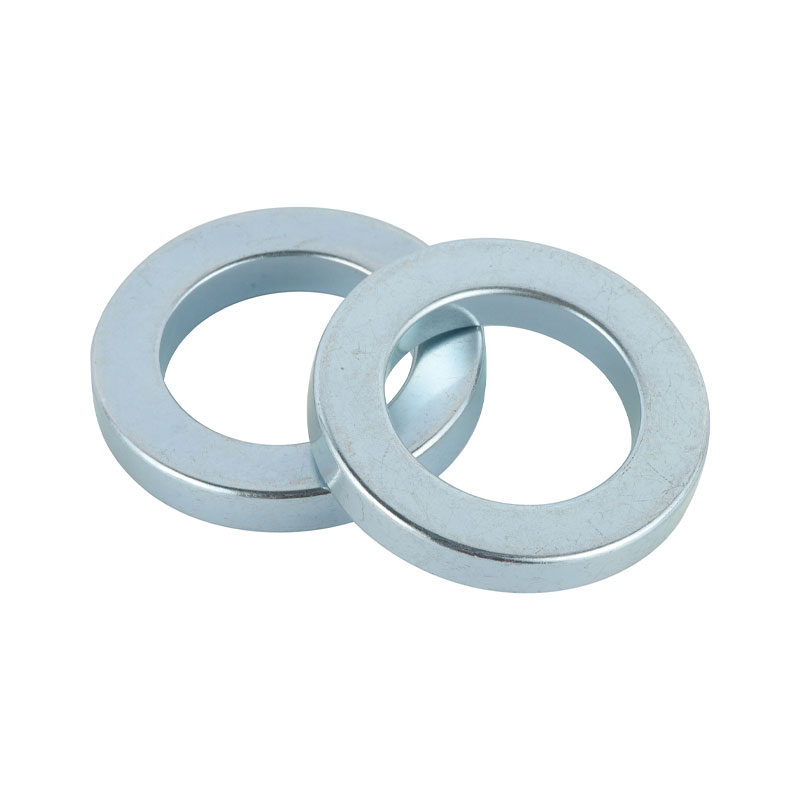 Magnet na reproduktor